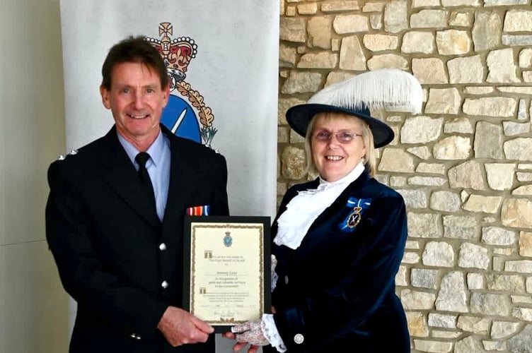 Jeremy Lees who has been ‘Watch Manager’ of Tenby Fire Station for 13 years, was presented with the the award by The High Sheriff of Dyfed.