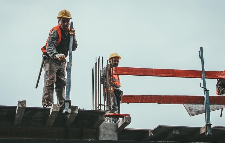 Workers across Wales will gain new skills in housing, construction and retrofit
