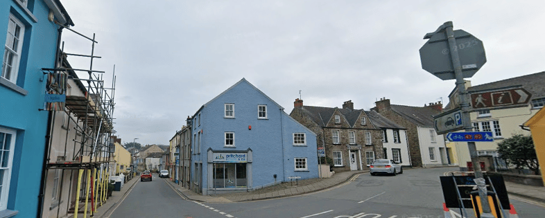 Fishguard: Police seek witnesses to Main Street assault