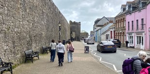 Calls for action on Tenby South Parade parking