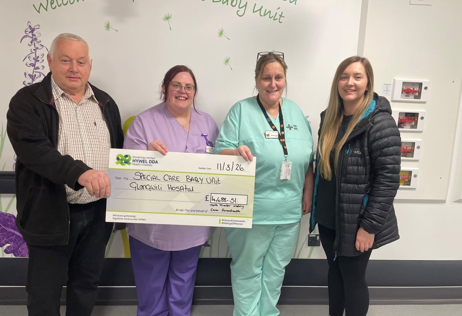 Tractor run raises £4,688 for Glangwili Hospital