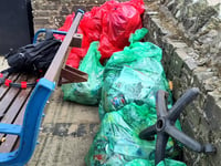 Littering surge in Saundersfoot slammed