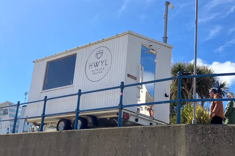 Hwyl Outdoor Sauna Saundersfoot