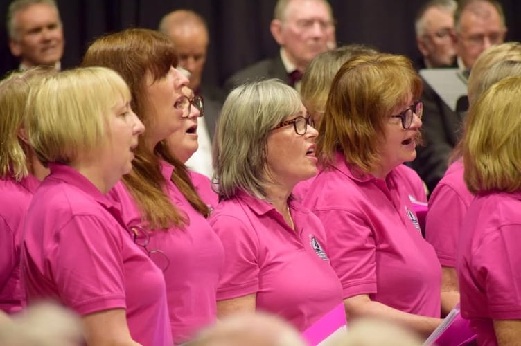 fabulous performances from Côr y Môr