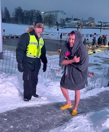 Alistair said: “In Oulu, Finland, on the coldest day, the water temperature was -0.5°C and the air temperature was -13°C.