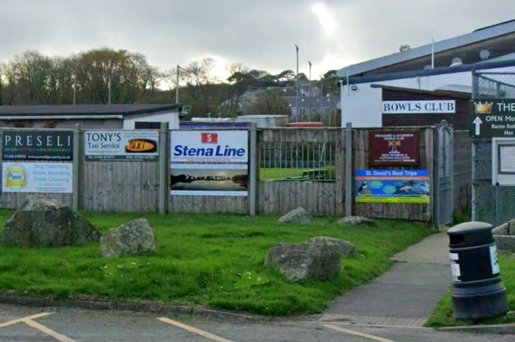 Fishguard & Goodwick Bowls Club, Wern Road, Goodwick seeks retrospective permission for up to 36 signs on land close to the town’s Pheonix Centre.