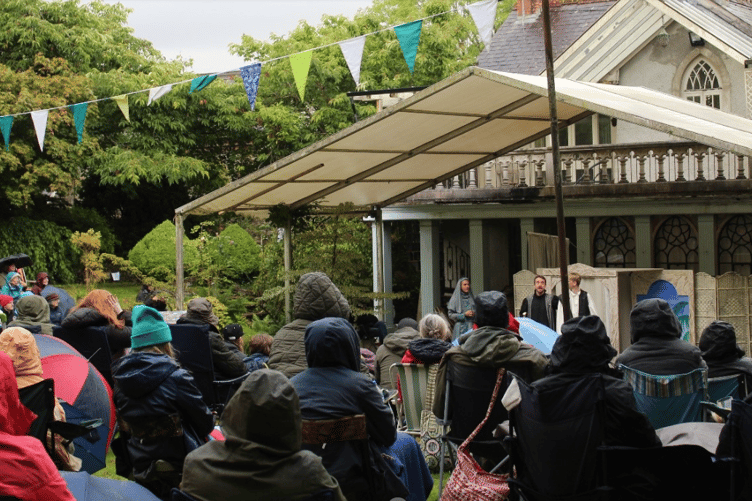 Festival Players outdoor Shakespeare at Lampeter House, Narberth