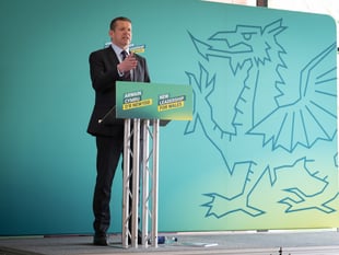 Plaid Cymru leads Reform in latest Senedd poll