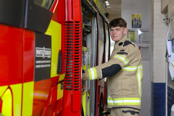 When the alerter sounds, Bobi swaps school for the Fire Station, serving as one of Mid and West Wales Fire and Rescue Service’s (MAWWFRS) youngest On-Call Firefighters.
