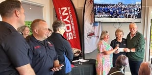 Saundersfoot swim raises £31k for charity