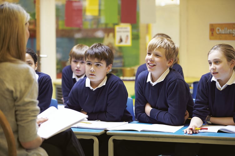 Plaid Cymru urged to fix Welsh schools' funding