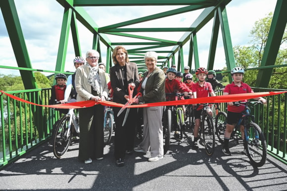 £16.7m Tywi Valley Path officially opened for Carmarthenshire