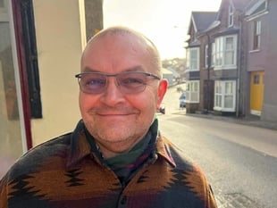 Councillors seek stronger protection from online abuse
