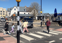 Councillors tackle pavement parking issues in Saundersfoot village