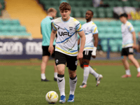 Teen talent Thomas lands pro contract