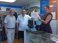 Tenby Freemasons raise £400 for cancer charity