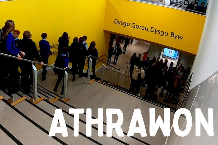 Athrawon