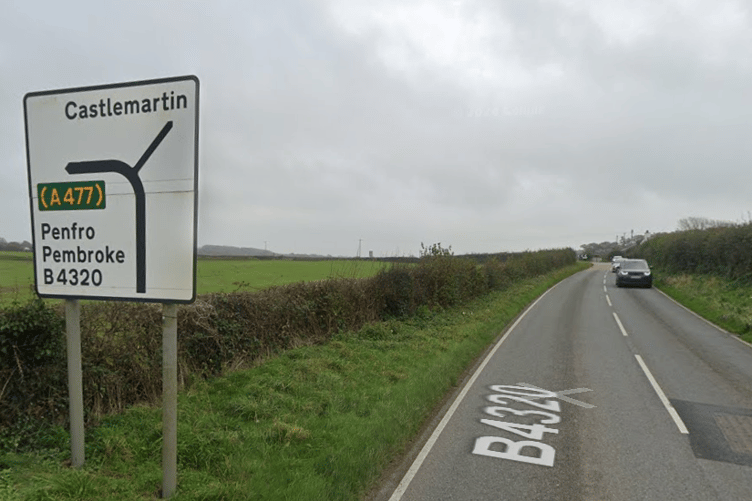 B4320 between Angle and the Speculation Inn