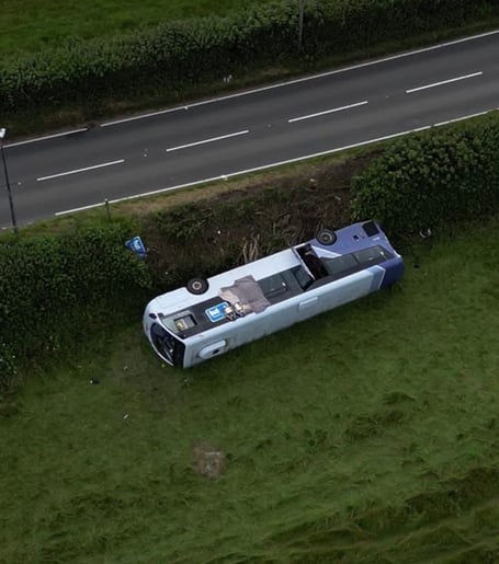 bus Kidwelly