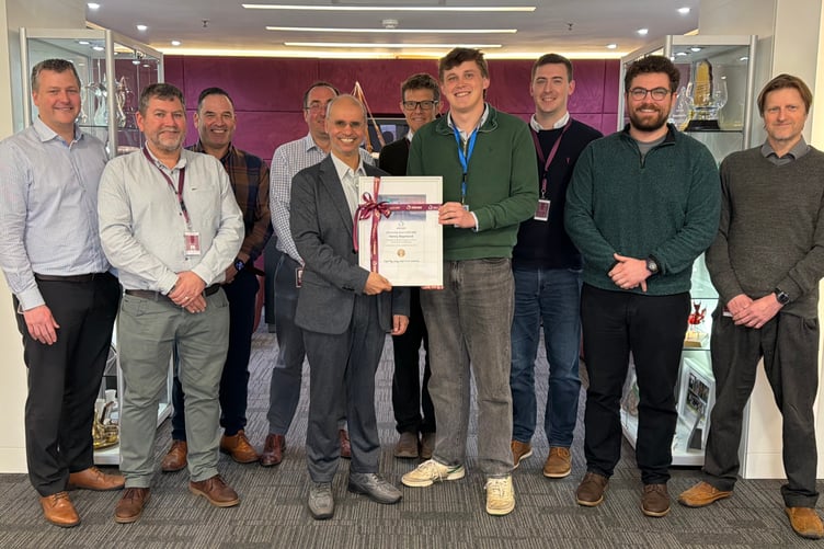 Henry Raymond, South Hook LNG’s Scholarship recipient of 2026, with members of the South Hook team
responsible for assessing the Applications.