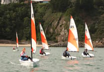 Redwings battle patchy Tenby breeze