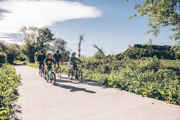 Routes such as Sustrans 4, 437 and 47, along with the new Tywi Valley Path, provide scenic, family-friendly rides through some of Carmarthenshire’s most beautiful landscapes.