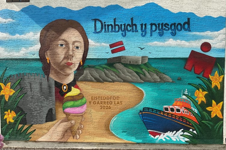 Artist Lloyd the Graffiti's mural can be seen at Ysgol Hafan Y Môr in Tenby.