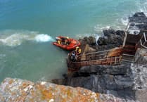 Tenby RNLI's swift tide rescue
