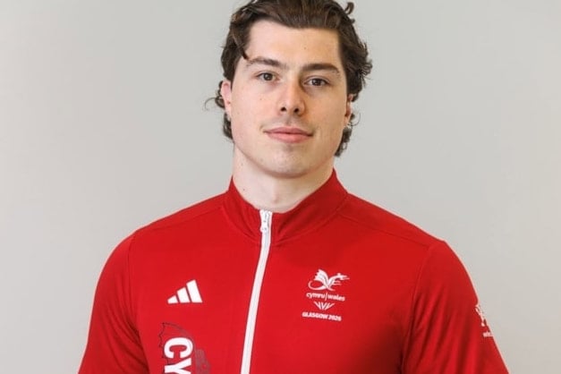 Steffan Lloyd competed in four track cycling events