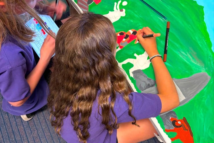 A unique community arts project, Stori ar Sedd (Story on a Seat), has brought together schools from Pembrokeshire, Carmarthenshire and Ceredigion to celebrate local heritage through creativity and collaboration.