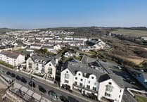 Pembrokeshire cafe's ice cream parlour approved