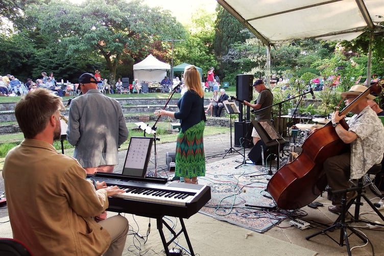Latin jazz and blues from Trwbadwr at Narberth