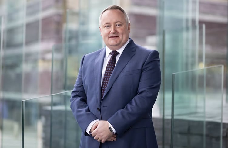 Darren Millar MS