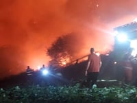 Wildfire incident at seaside village of Pendine