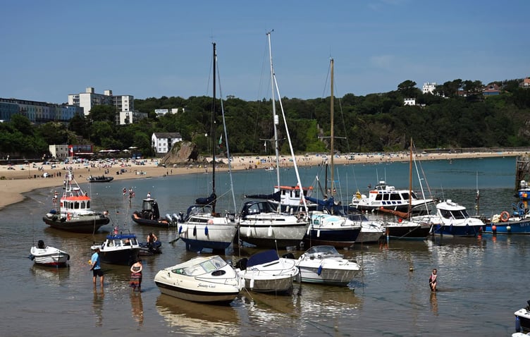 Tenby harbour north beach