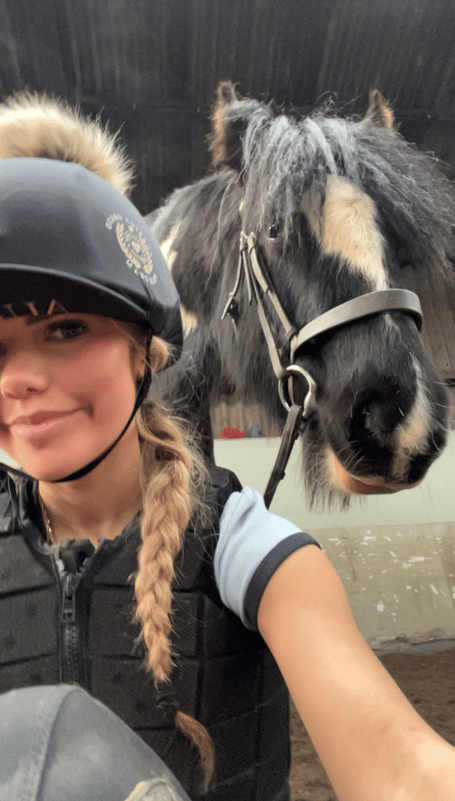 16-year-old Matilda Phillips, Haverfordwest, secures horse care apprenticeship