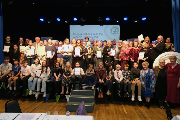 2025 Winners and finalists with PAVS and South Hook LNG staff
