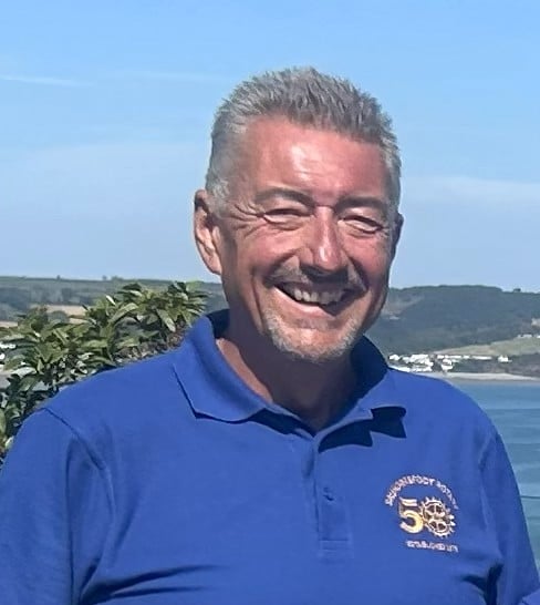 Saundersfoot Community Council welcomes Steve Beach, a former police officer with corporate experience, as a new member.