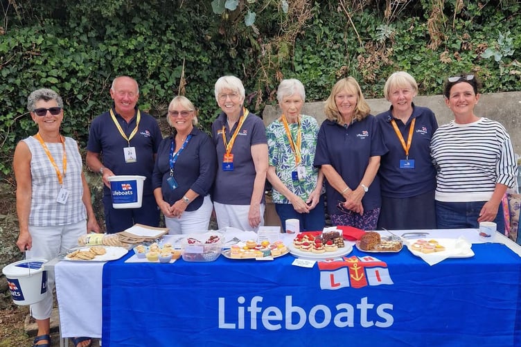 Tenby RNLI Fundraisers have been putting their culinary skills to good use, selling cakes for the lifesaving charity.