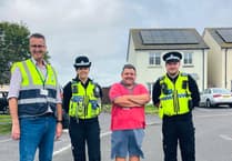 Pembroke councillors and police hear residents’ wildlife concerns