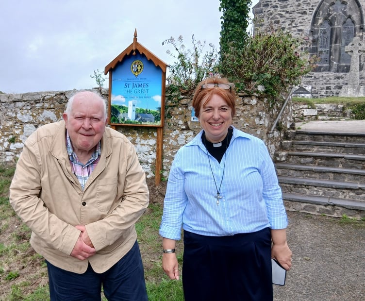 Rev’d Martine Johnson welcomed Malcolm Henson for the USPG course at St James’ Church, Manorbier