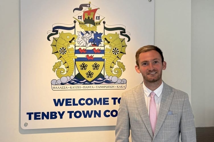 Tenby Town Council has appointed Sam Dickins as its new Town Clerk