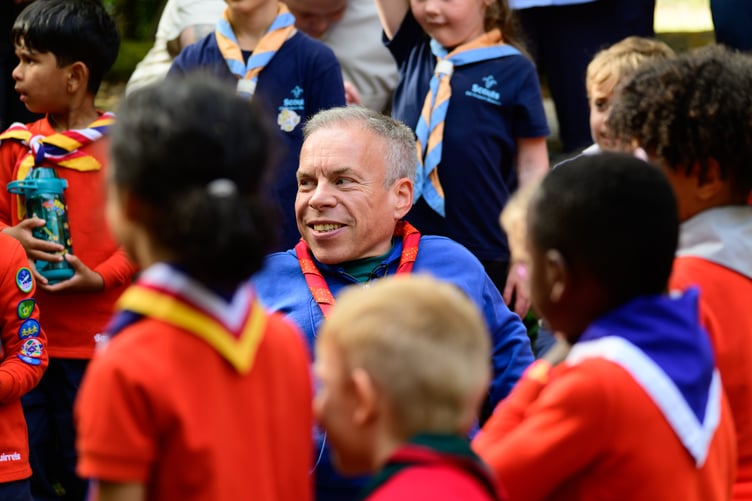 Warwick Davis
