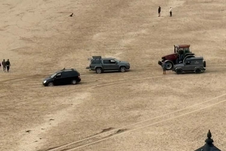 Car stuck on South Beach