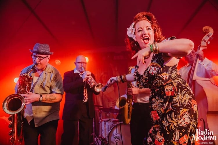 Laura B and her Band