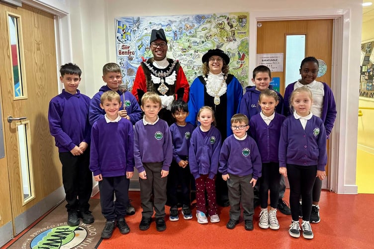Haverfordwest’s mayor and sheriff with pupils of Waldo Williams Primary School