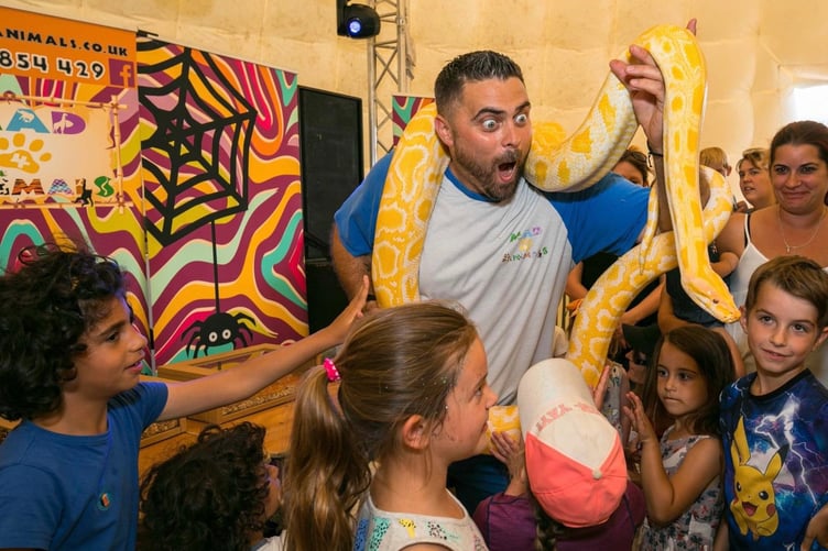Hands-on animal fun with Mad4Animals