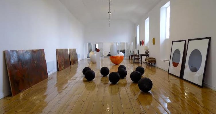 ‘Wintering’ - a new selected exhibition of contemporary art taking place at Isobel Kidd Sculpture Studio & Gallery in Pembroke from December 1 to 31.