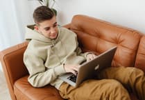 Wales sees rise in year 11 boys gambling
