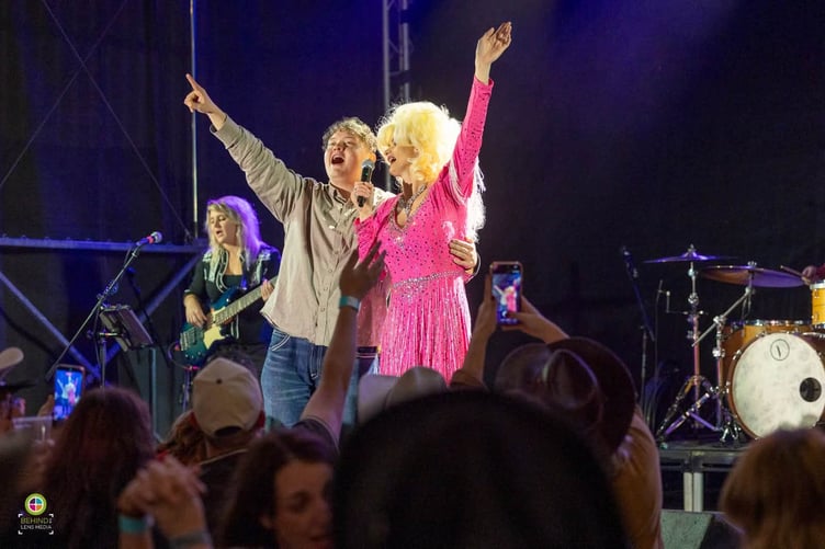 Hoedown Dolly Parton tribute